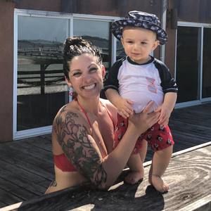 Meet your Posher, Brooke